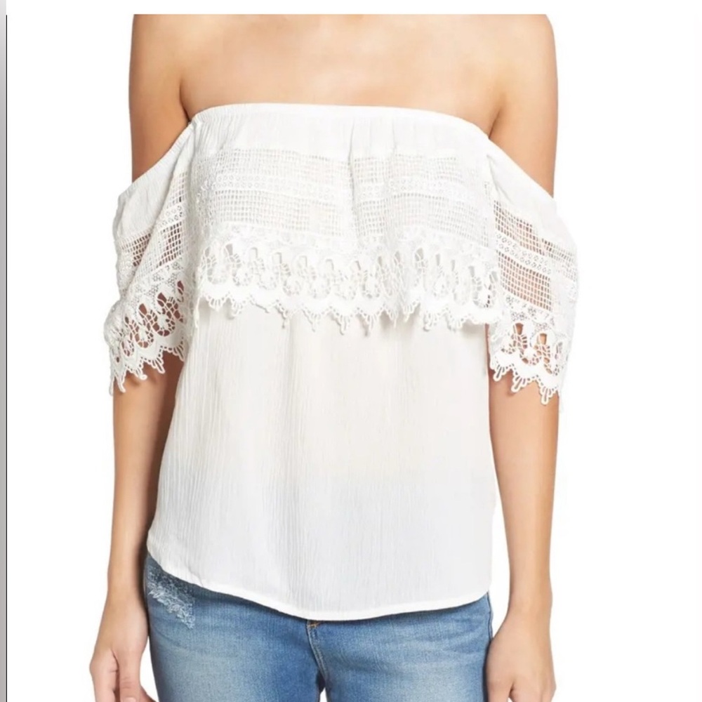 Socialite Lace Trimmed Off-Shoulder Blouse in Rust